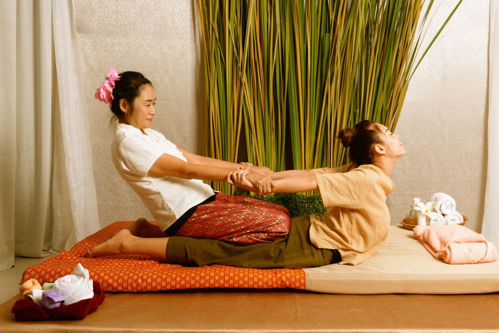 The Ultimate Guide to Thai Massage: Relaxation and Healing